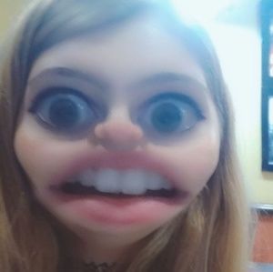 Meet your Posher, Lily